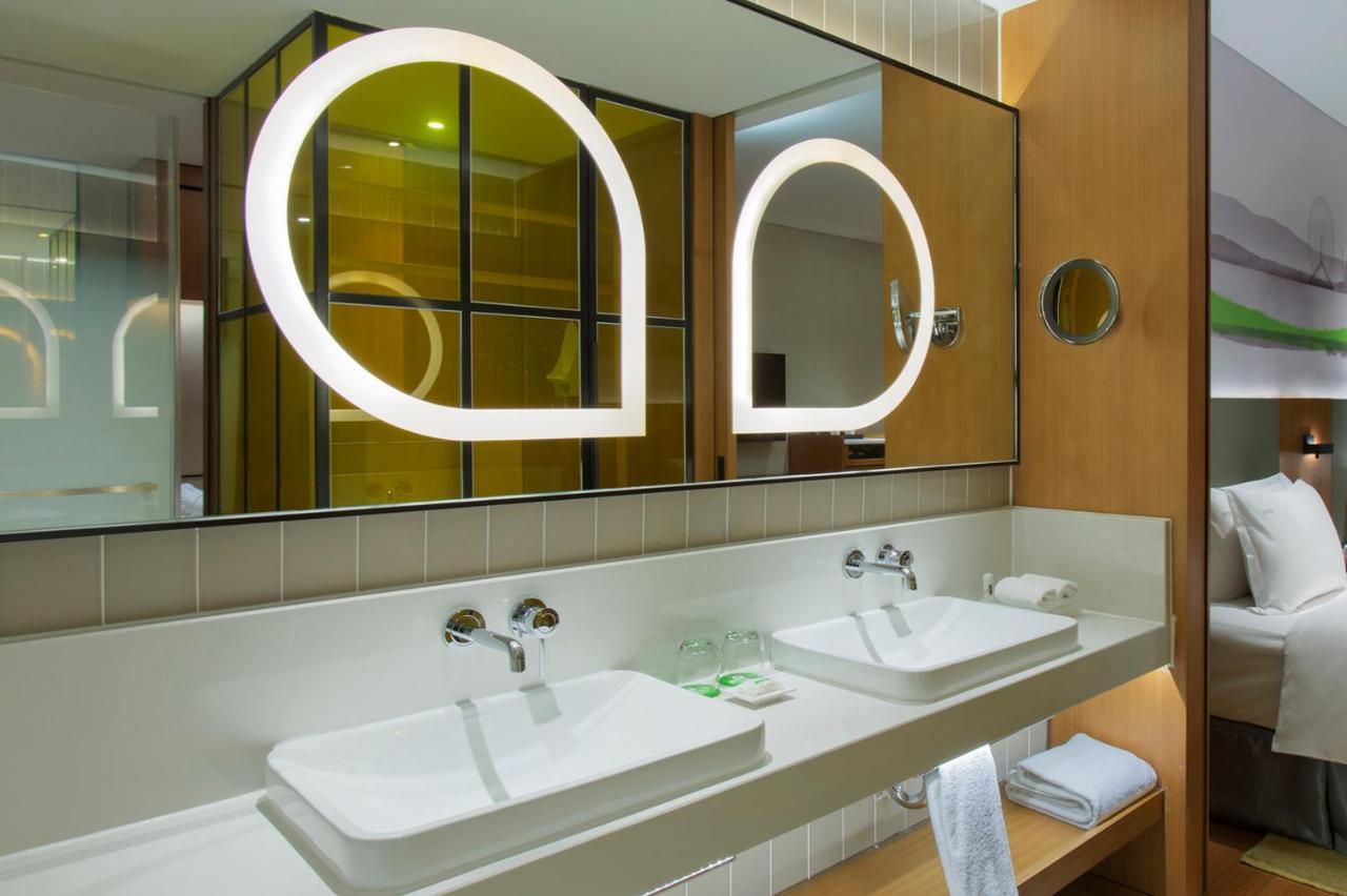Holiday Inn & Suites Tianjin Downtown By Ihg,Tianjin Drum Tower,Joycity Shopping Mall,Tianjin Ancient Cultural Street,Haihe River,The Porcelain House,Convenient Access To Tianjin Binhai International Airport Eksteriør billede