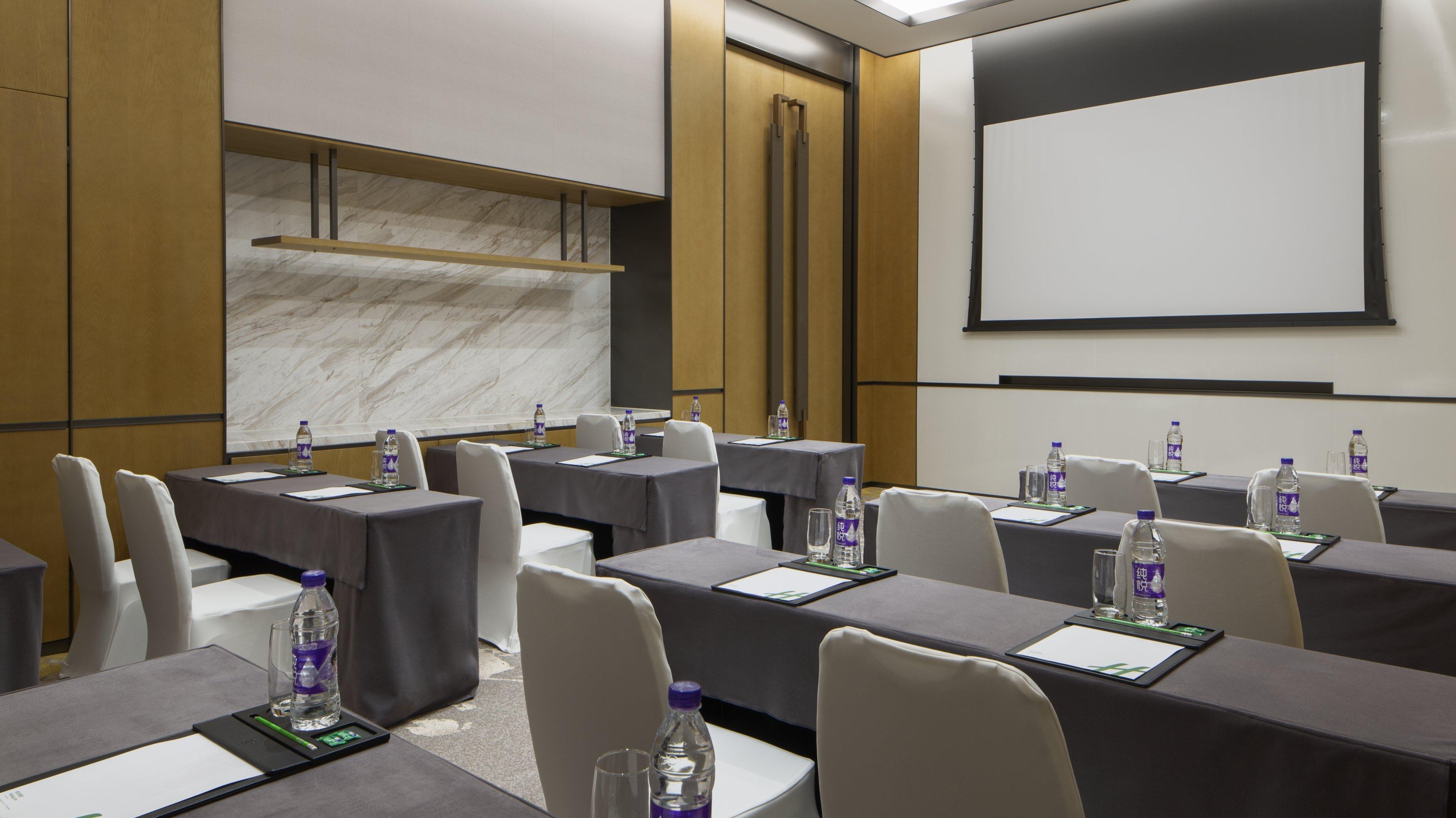 Holiday Inn & Suites Tianjin Downtown By Ihg,Tianjin Drum Tower,Joycity Shopping Mall,Tianjin Ancient Cultural Street,Haihe River,The Porcelain House,Convenient Access To Tianjin Binhai International Airport Eksteriør billede