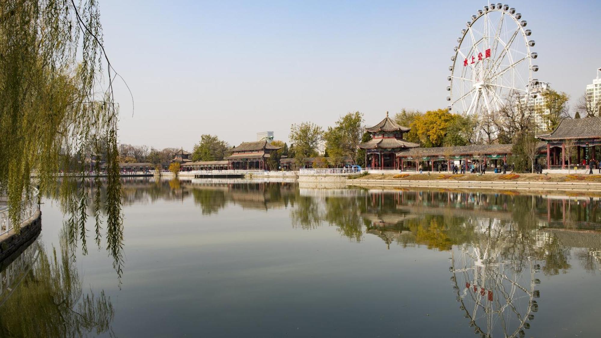 Holiday Inn & Suites Tianjin Downtown By Ihg,Tianjin Drum Tower,Joycity Shopping Mall,Tianjin Ancient Cultural Street,Haihe River,The Porcelain House,Convenient Access To Tianjin Binhai International Airport Eksteriør billede